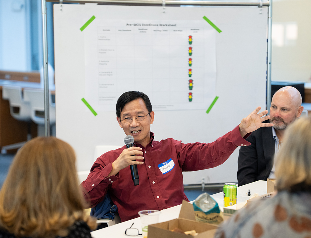 Shouping Hu in a workshop