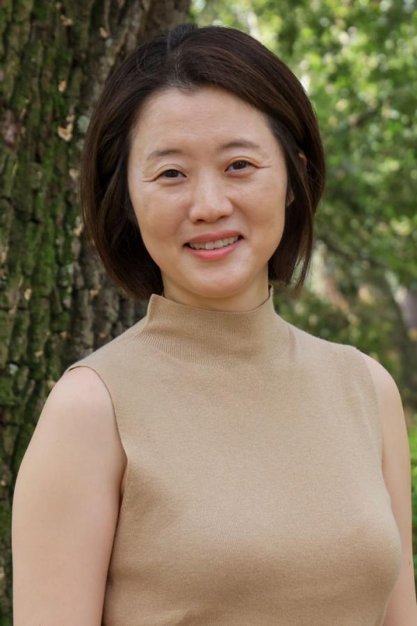 Dr. Songhee Han